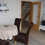 Rosmarie Schulmeister Daire *
